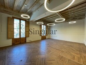 Office in Barcelona, Barcelona to rent Interior Photo- Image 1 of 28
