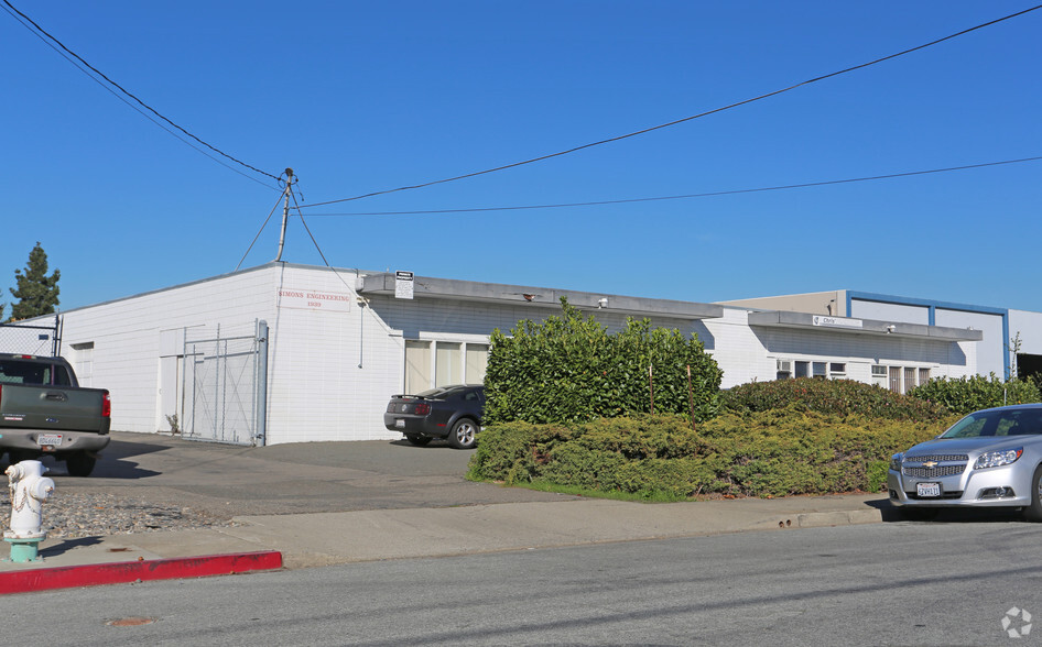 1933-1941 Republic Ave, San Leandro, CA for rent - Primary Photo - Image 1 of 3