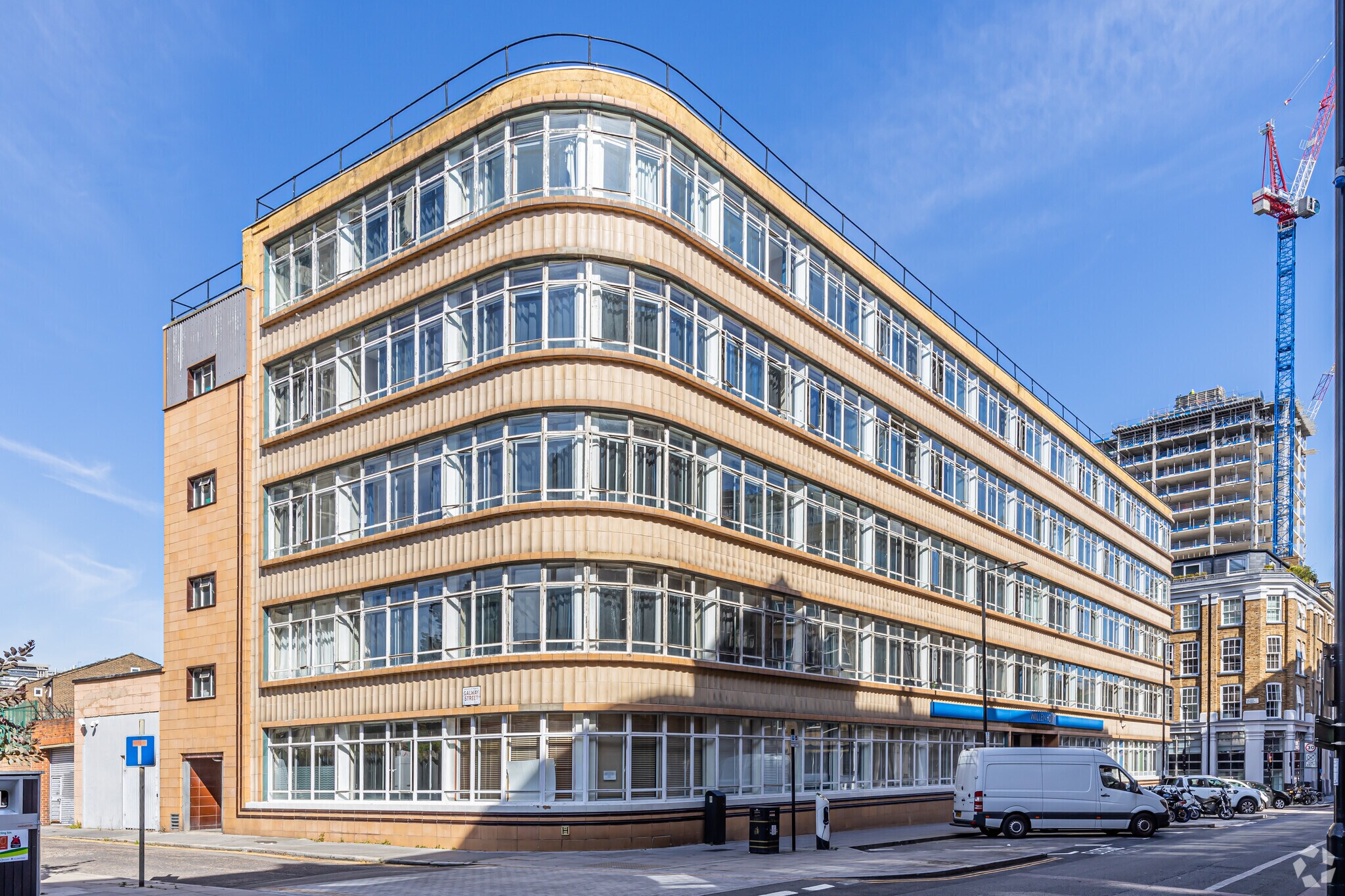 8-26 Bath St, London for sale Primary Photo- Image 1 of 1