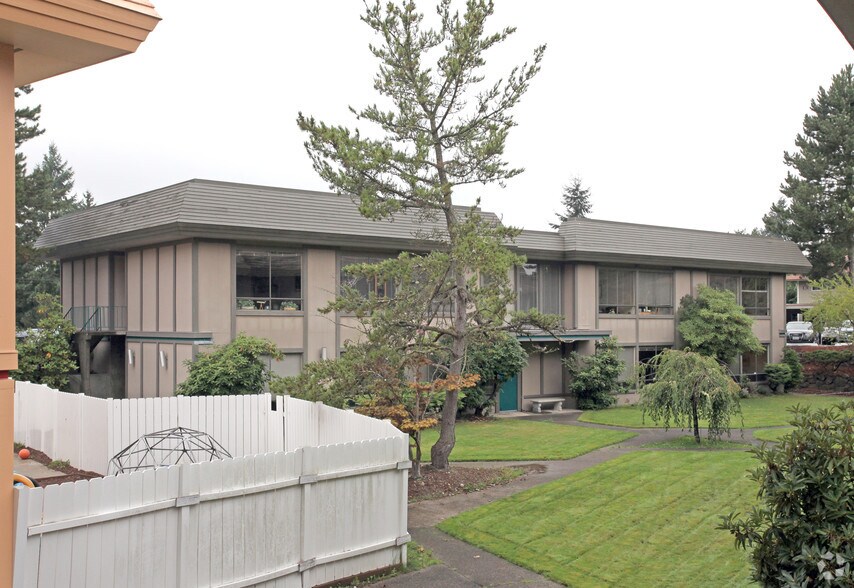 5909 Orchard St W, University Place, WA for sale - Building Photo - Image 2 of 2