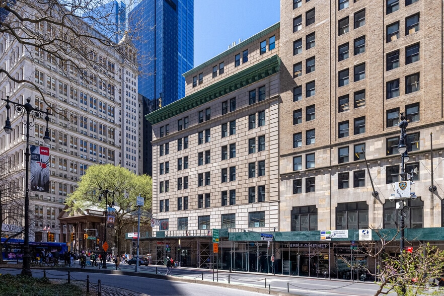 217 Broadway, New York, NY to rent - Building Photo - Image 3 of 21