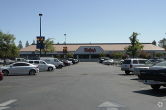 2800-2980 Geer Rd, Turlock, CA for rent Building Photo- Image 1 of 9