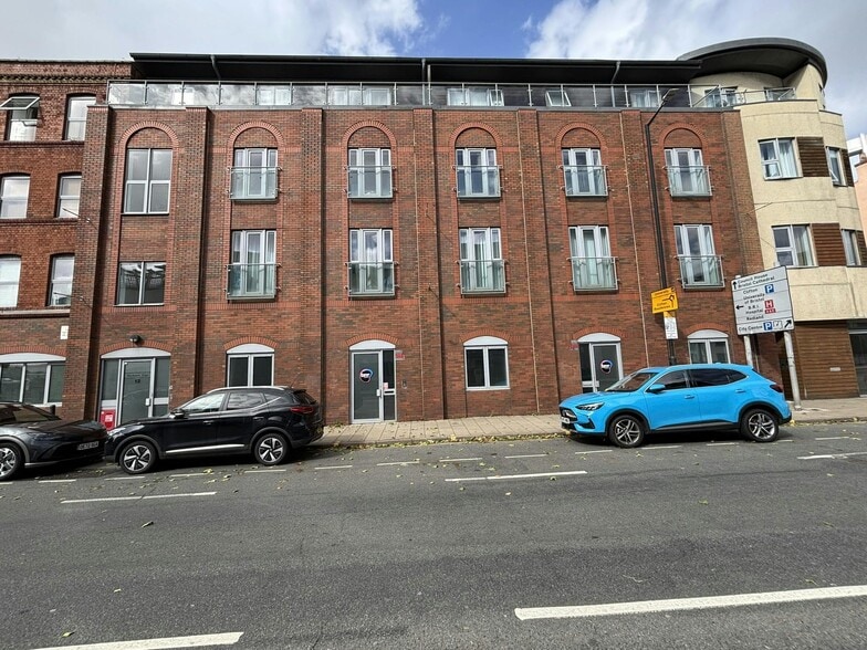 10-20 Hotwell Rd, Bristol to rent - Building Photo - Image 1 of 11
