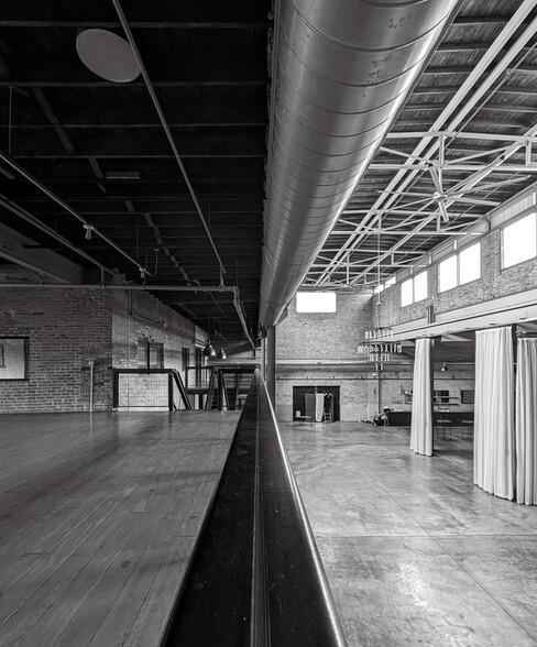 Leavitt Town Lofts portfolio of 6 properties for sale on LoopNet.co.uk - Building Photo - Image 2 of 20