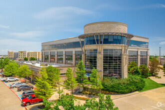 610 Uptown Blvd, Cedar Hill, TX for rent Building Photo- Image 1 of 21