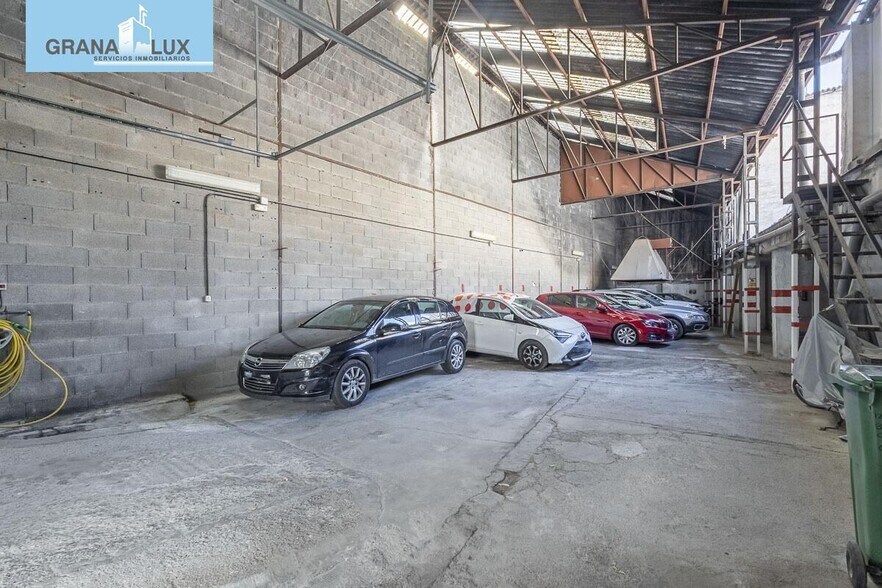 Calle Comendadoras de Santiago, Granada, Granada for sale - Building Photo - Image 3 of 8