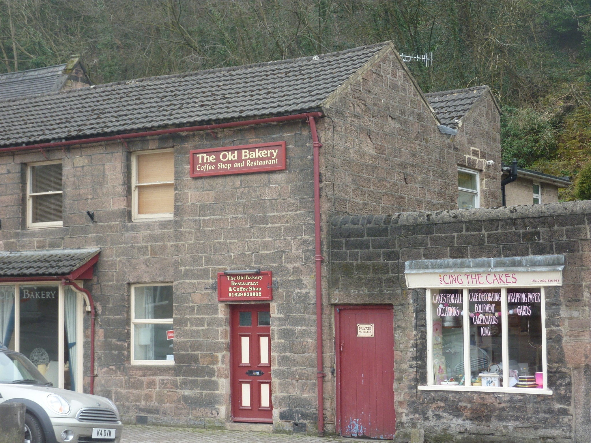 11-13 The Market Pl, Cromford to rent Building Photo- Image 1 of 2