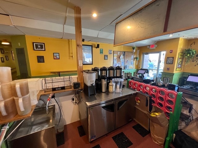 8 Jenkins Ct, Durham, NH to rent Building Photo- Image 1 of 7