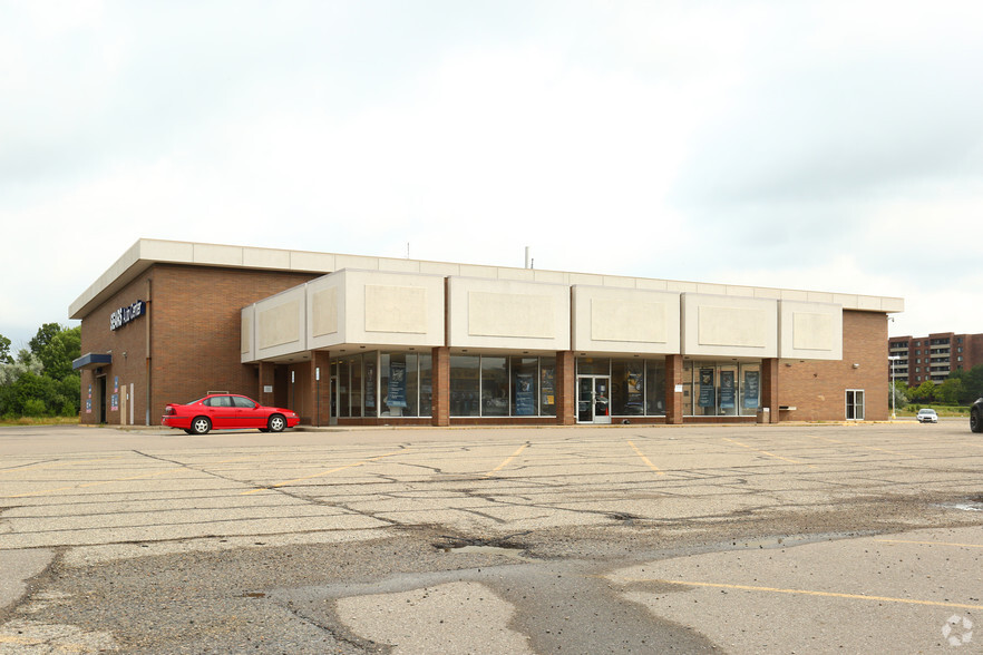 3191 S Linden Rd, Flint, MI for sale - Primary Photo - Image 1 of 1