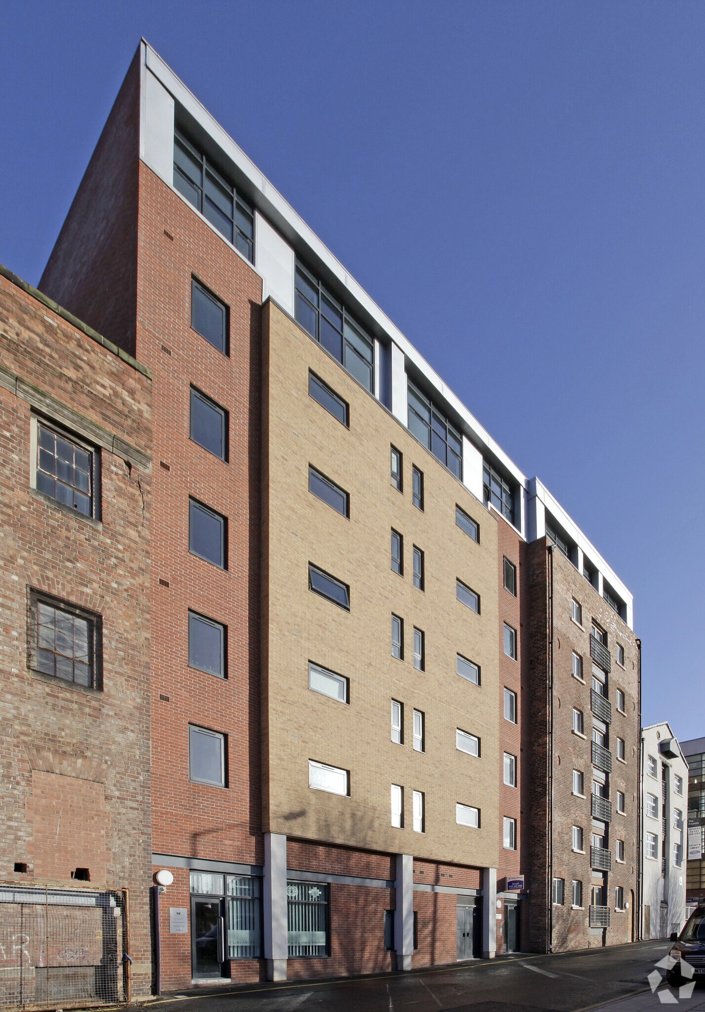 9 Lydia Ann St, Liverpool for sale Primary Photo- Image 1 of 1