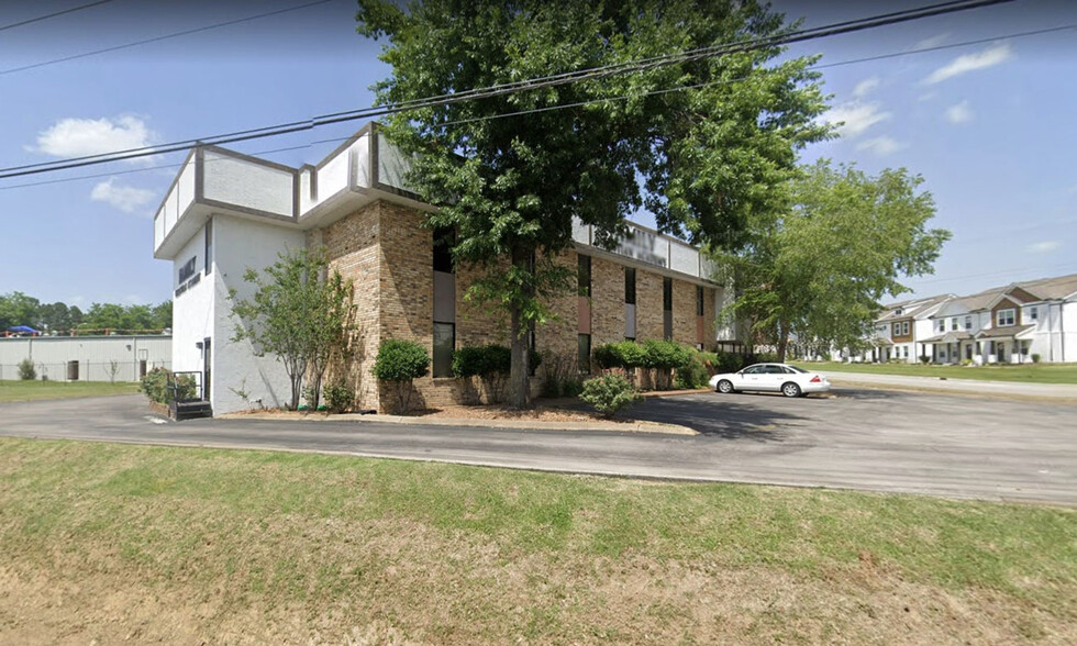 925 Industrial Dr, Old Hickory, TN for rent - Building Photo - Image 1 of 4