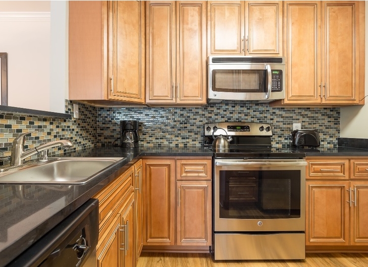 5711 Woodlawn Gable Dr, Alexandria, VA for sale - Interior Photo - Image 1 of 1