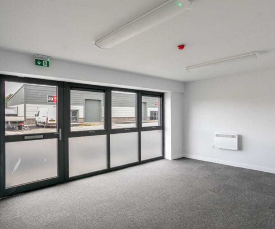 Appleton Parkway, Livingston to rent Interior Photo- Image 1 of 3