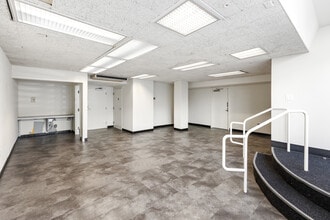 780-790 Van Ness Ave, San Francisco, CA to rent Building Photo- Image 2 of 14