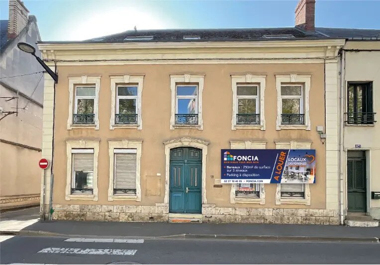 15 Rue Du Docteur Maunoury, Chartres to rent Building Photo- Image 1 of 7