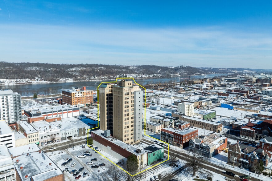 Historic Redevelopment Near University portfolio of 3 properties for sale on LoopNet.co.uk - Building Photo - Image 1 of 48