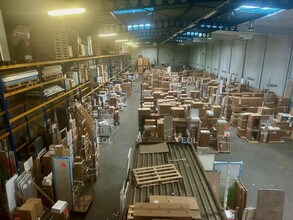 Industrial in Wissous to rent Interior Photo- Image 2 of 5