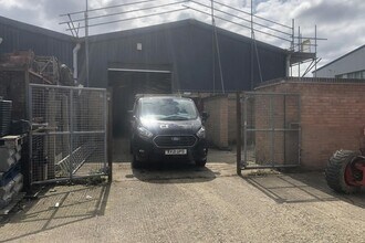 1-5 Craven Way, Newmarket to rent Building Photo- Image 2 of 3