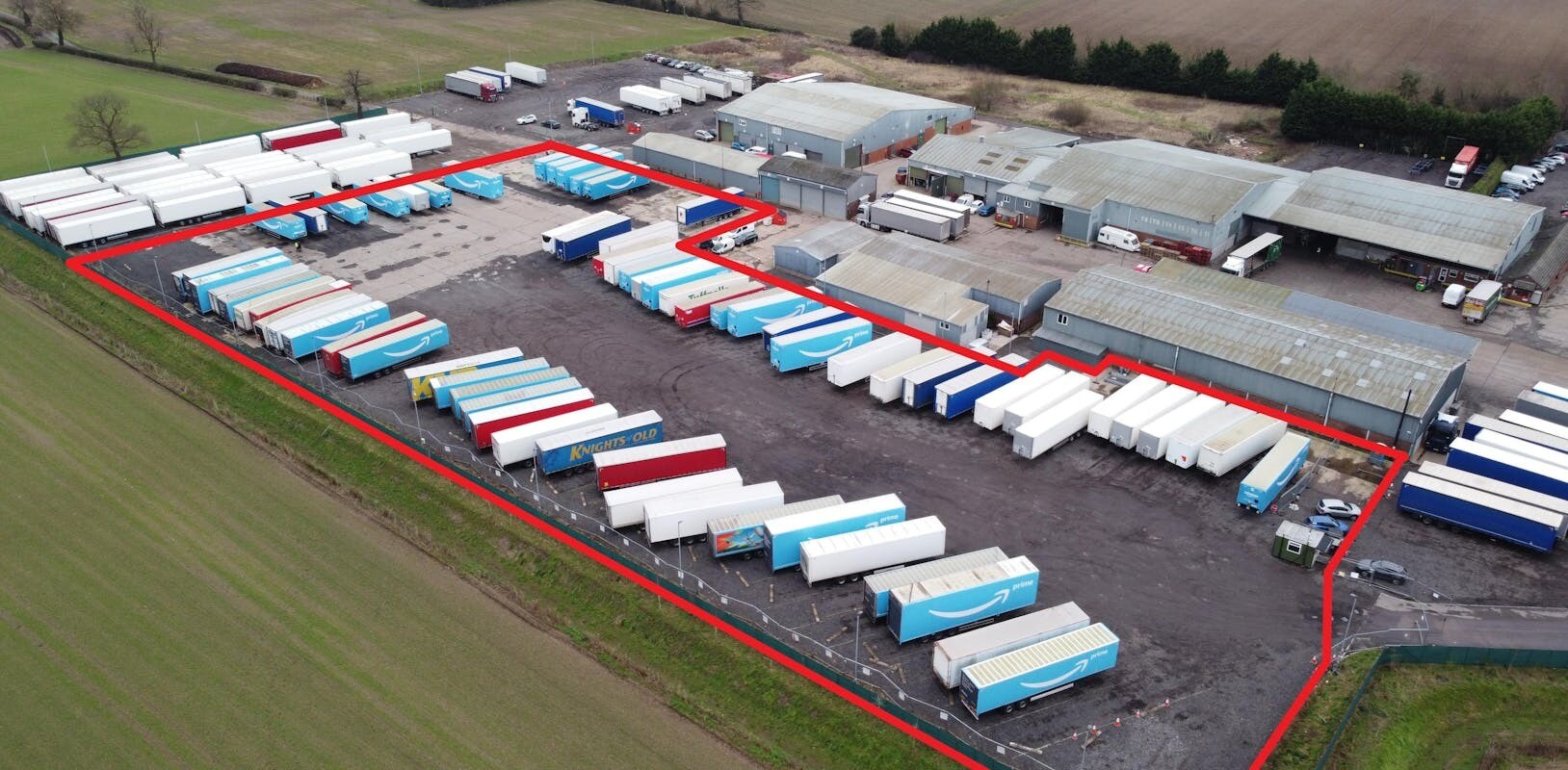 Straight Mile, Rugby for sale Primary Photo- Image 1 of 1