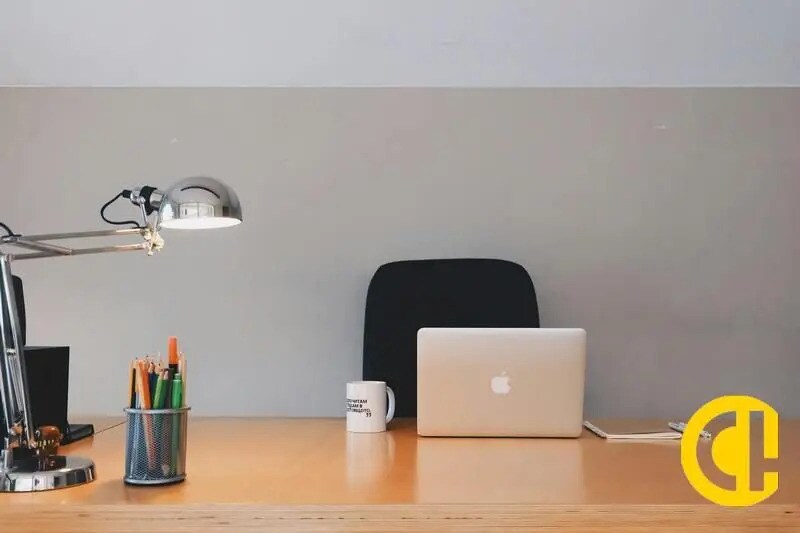 Office in Saint-Genis-Laval to rent Building Photo- Image 1 of 2