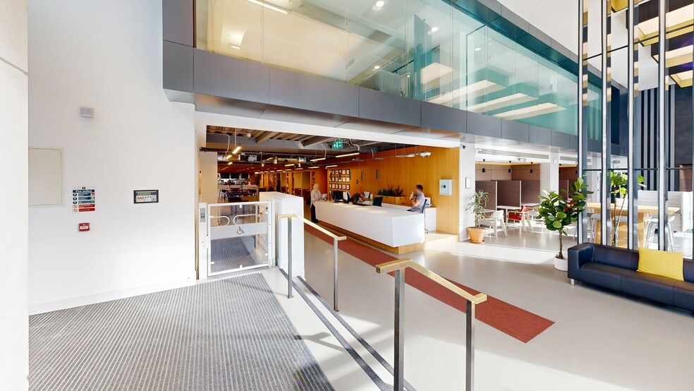 156 Great Charles Street Queensway, Birmingham to rent - Matterport 3D Scan - Image 3 of 24