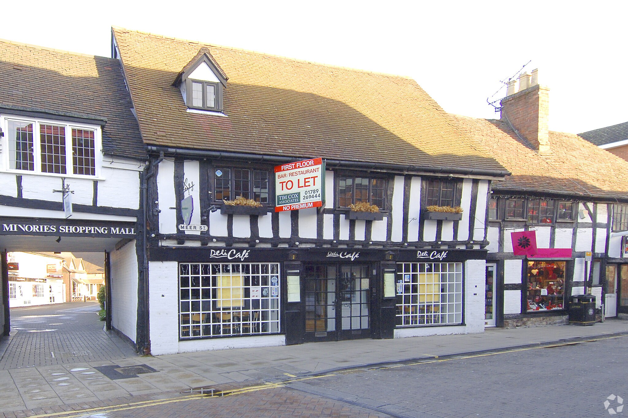 13-14 Meer St, Stratford Upon Avon for sale Primary Photo- Image 1 of 1