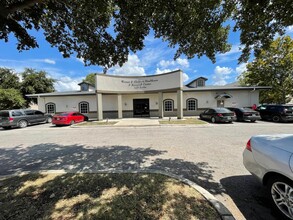 7430 Barlite Blvd, San Antonio, TX for rent Building Photo- Image 1 of 29