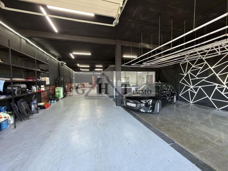 Industrial in Évry-Courcouronnes for sale - Interior Photo - Image 1 of 2