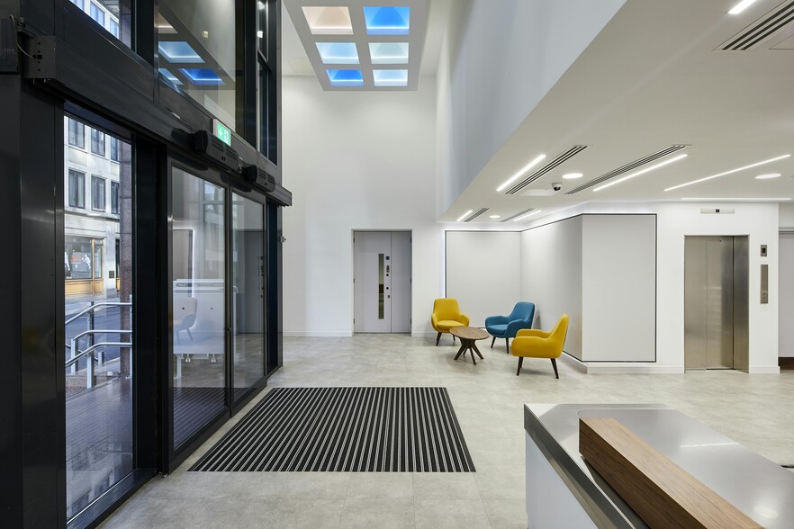 31-41 Worship St, London to rent - Building Photo - Image 3 of 10