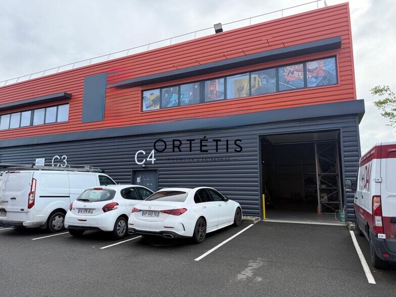 9 Rue Jean-François Romieu, Muret to rent - Building Photo - Image 1 of 14