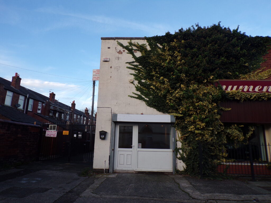 100-102 Railway Rd, Leigh for sale Primary Photo- Image 1 of 1