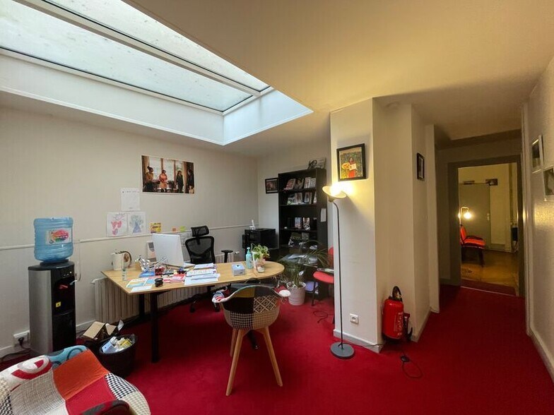 Office in Lyon to rent - Interior Photo - Image 2 of 5