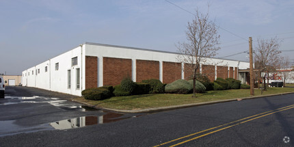 130 Commerce Rd, Carlstadt, NJ for sale Building Photo- Image 1 of 1