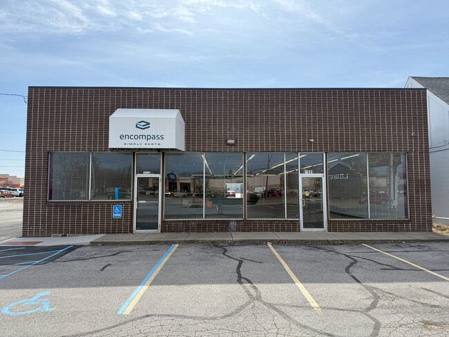 More details for 1131 W Alexis Rd, Toledo, OH - Retail for Auction