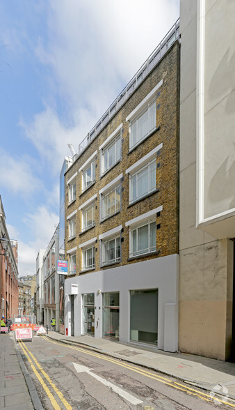 Herbal Hl, London for rent - Primary Photo - Image 1 of 3