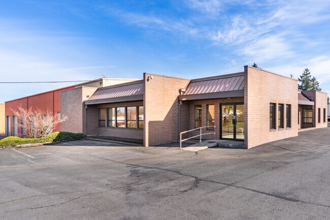 More details for 6455 NE Columbia Blvd, Portland, OR - Industrial to Rent