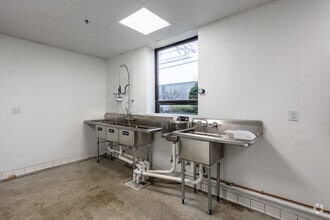 500 Cortlandt St, Belleville, NJ to rent Interior Photo- Image 2 of 3