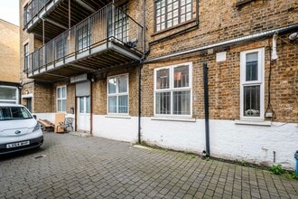 91-99 Fieldgate St, London to rent Building Photo- Image 2 of 11