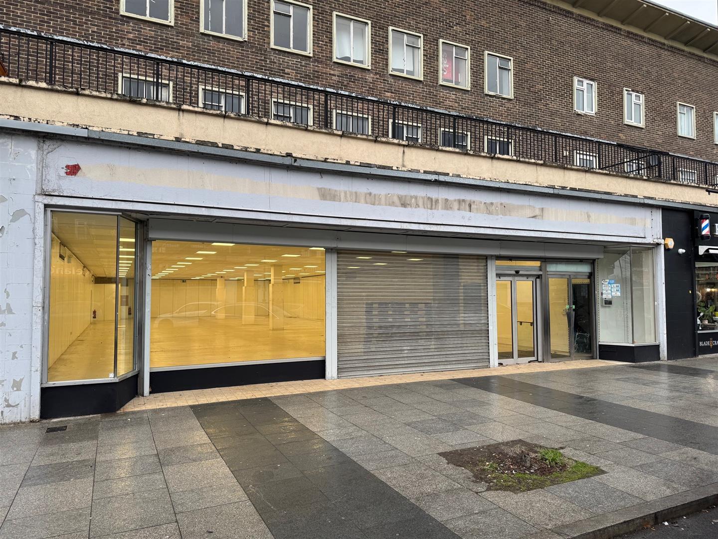 33-37 The Broadway, Loughton to rent Building Photo- Image 1 of 32