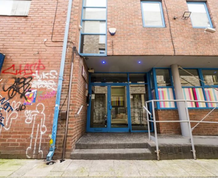 10 Bradley St, Manchester to rent Building Photo- Image 1 of 6