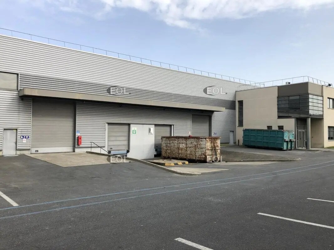 Industrial in Gennevilliers to rent Building Photo- Image 1 of 5