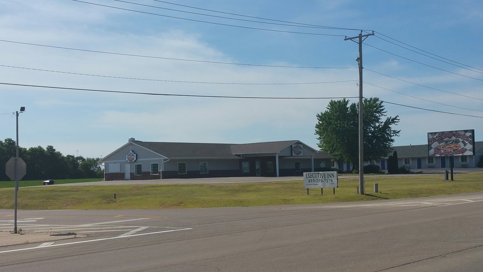 800 One Mile Rd, Thomson, IL for sale - Building Photo - Image 1 of 1