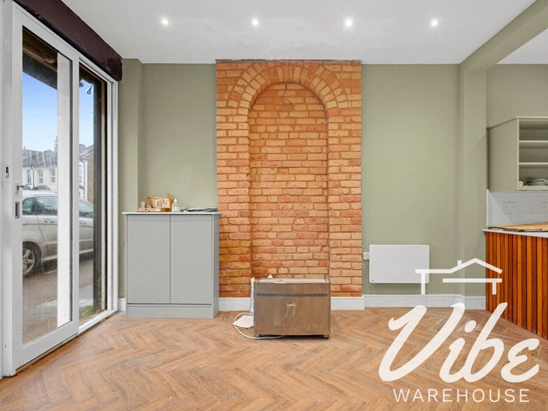 207 Whittington Rd, London to rent - Building Photo - Image 3 of 6