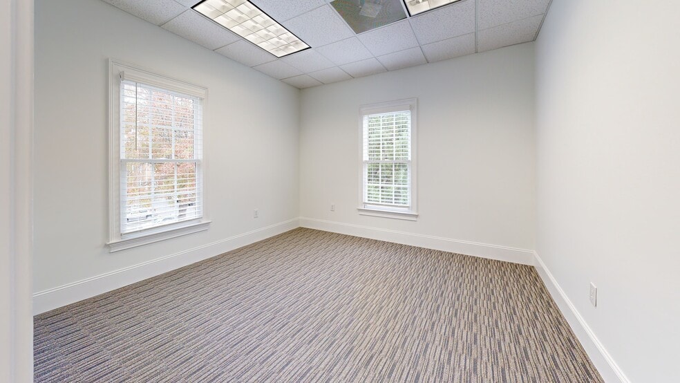 284 S Main St, Alpharetta, GA to rent - Matterport 3D Scan - Image 2 of 55