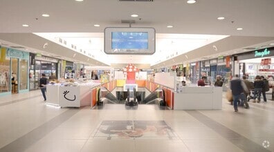 Calle Monasterio de Arlanza, 20, Madrid, Madrid to rent Interior Photo- Image 1 of 1