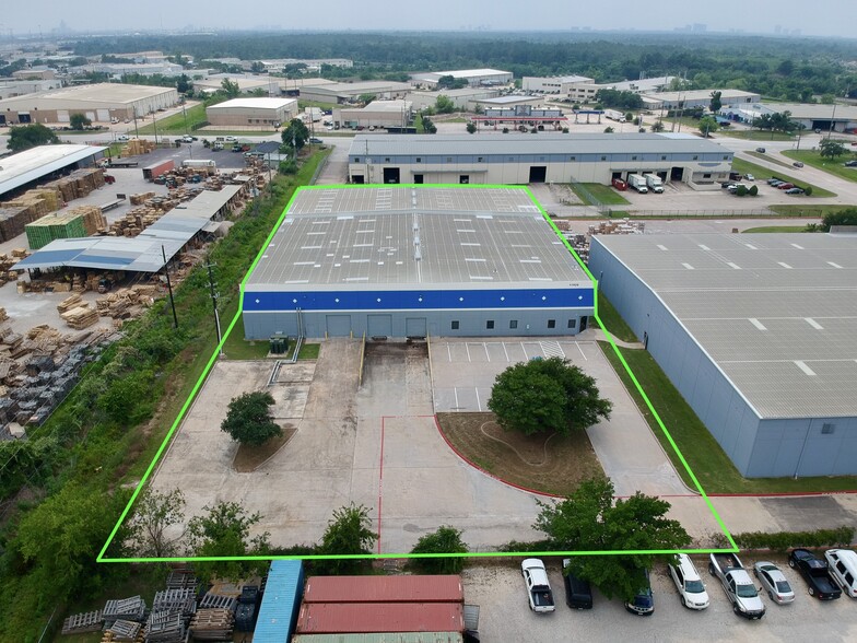 11926 Brittmoore Park Dr, Houston, TX for sale - Building Photo - Image 1 of 1