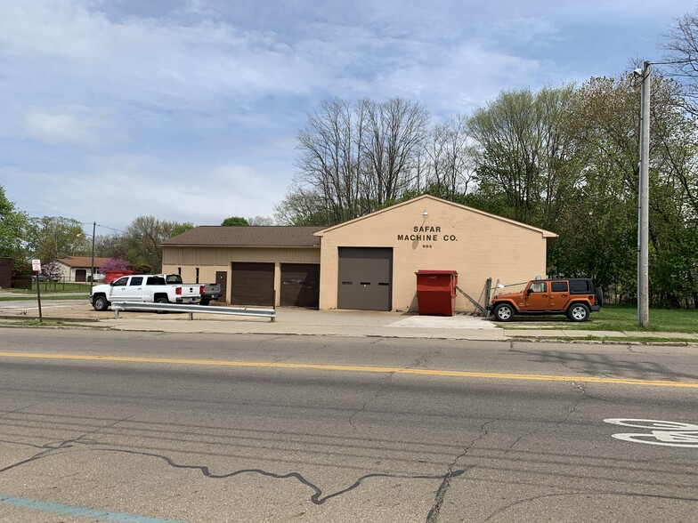 905 Brown St, Akron, OH for sale - Building Photo - Image 1 of 1