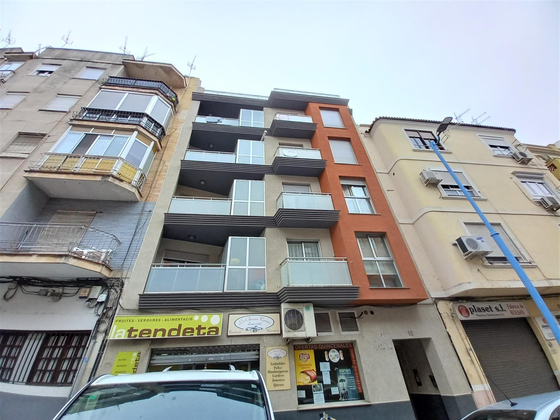 Retail in Xàtiva, Valencia for sale Primary Photo- Image 1 of 16