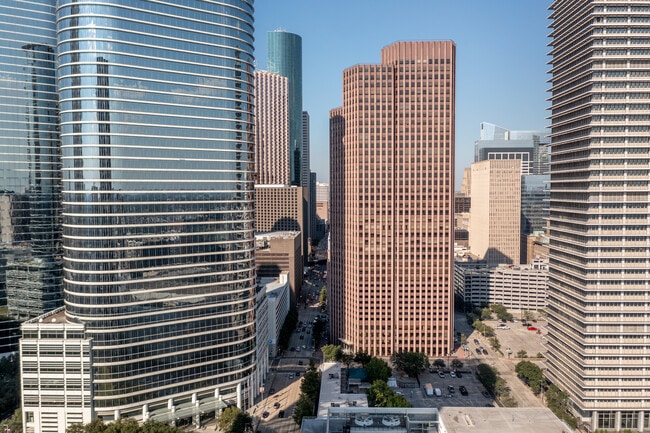 More details for 1415 Louisiana St, Houston, TX - Co-working to Rent