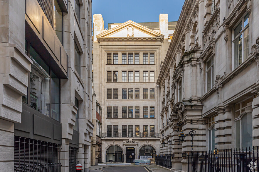 3 Moorgate Pl, London for rent - Primary Photo - Image 1 of 42